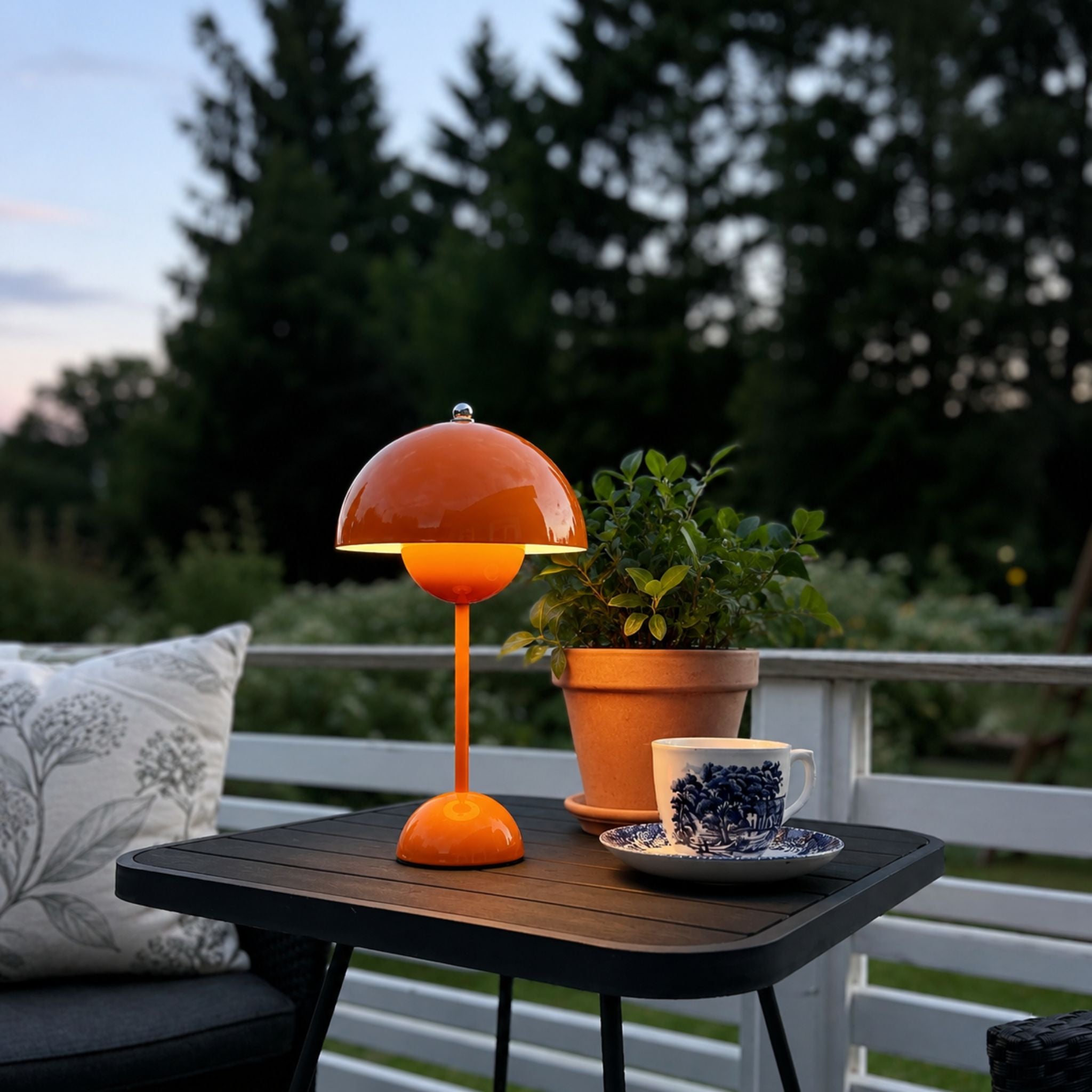 Flowerbud portabel bordslampa, Orange 30 cm - Trådlös & uppladdningsbar