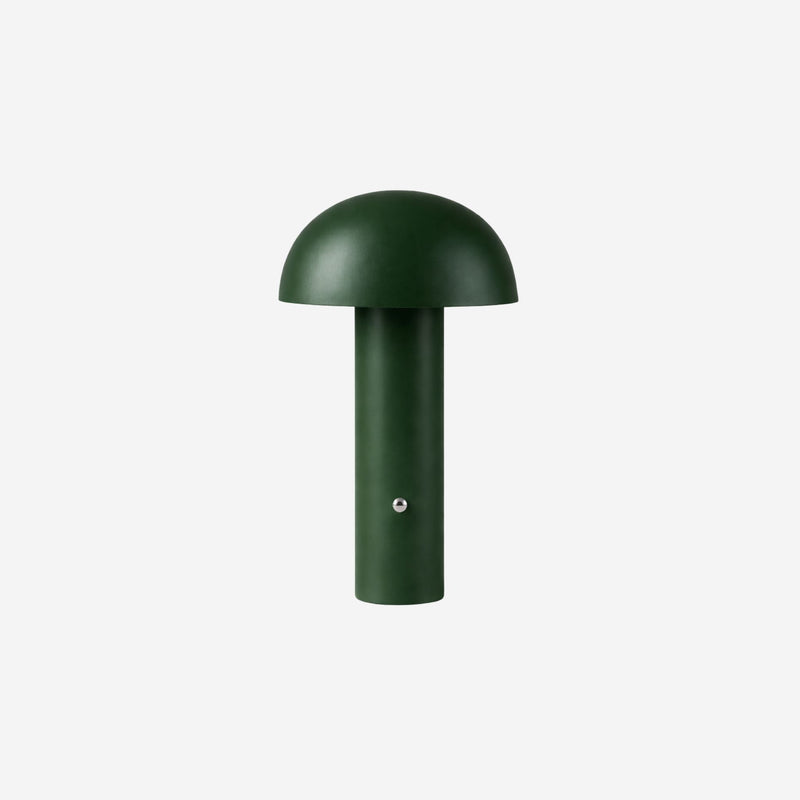 De Mesa portabel bordslampa grön på cafébord utomhus