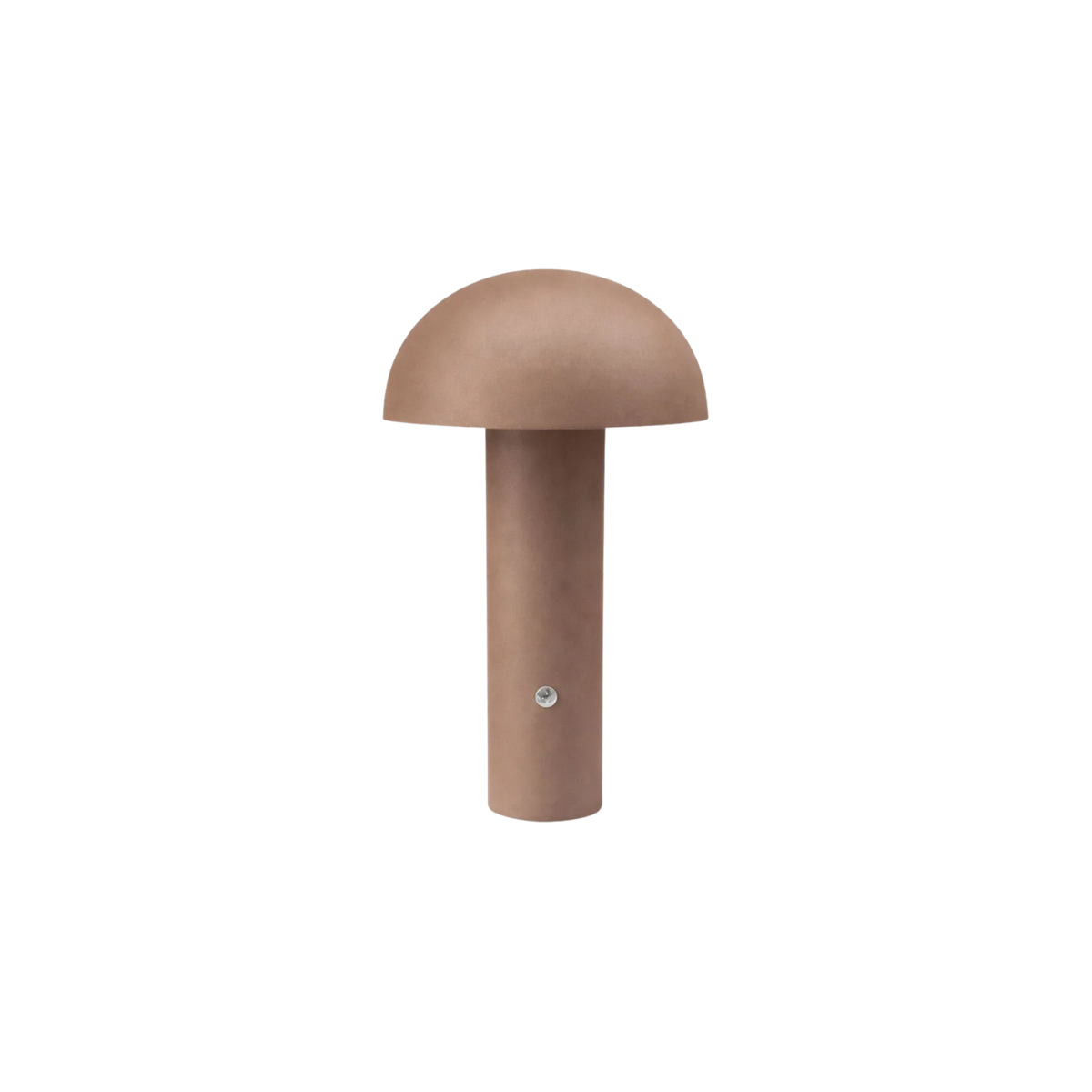 Bordslampa De Mesa i brun metall med minimalistisk skandinavisk design mot vit bakgrund