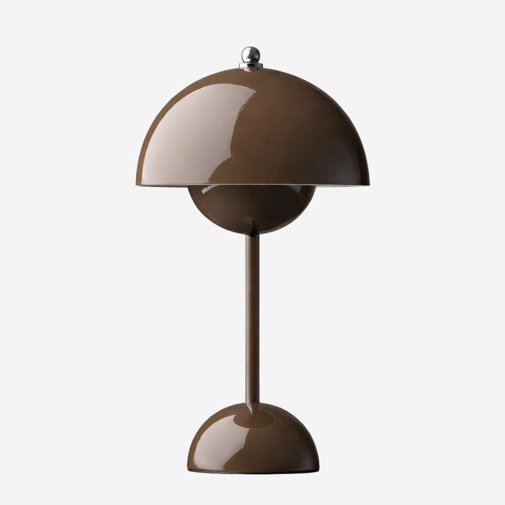 Portabel bordslampa Flowerbud i brun med rund skärm och tidlös design - trendig accessoar i heminredning 