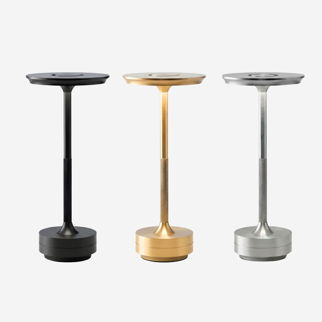 Bordslampa Iron i tre färger - slimmad design och integrerad LED-belysning, stilren och modern bordslampa för inomhusbruk.