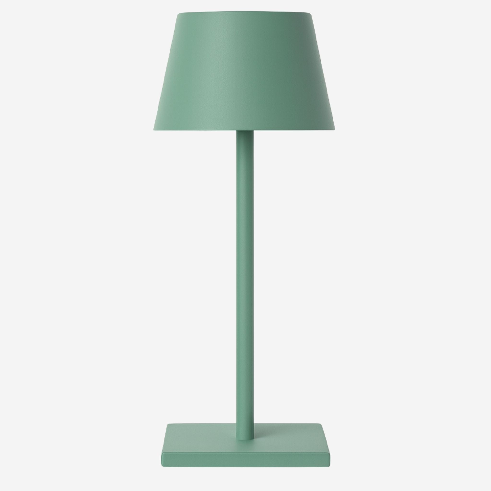 Bordslampa Oslo i grön metall med minimalistisk skandinavisk design och cylindrisk lampskärm