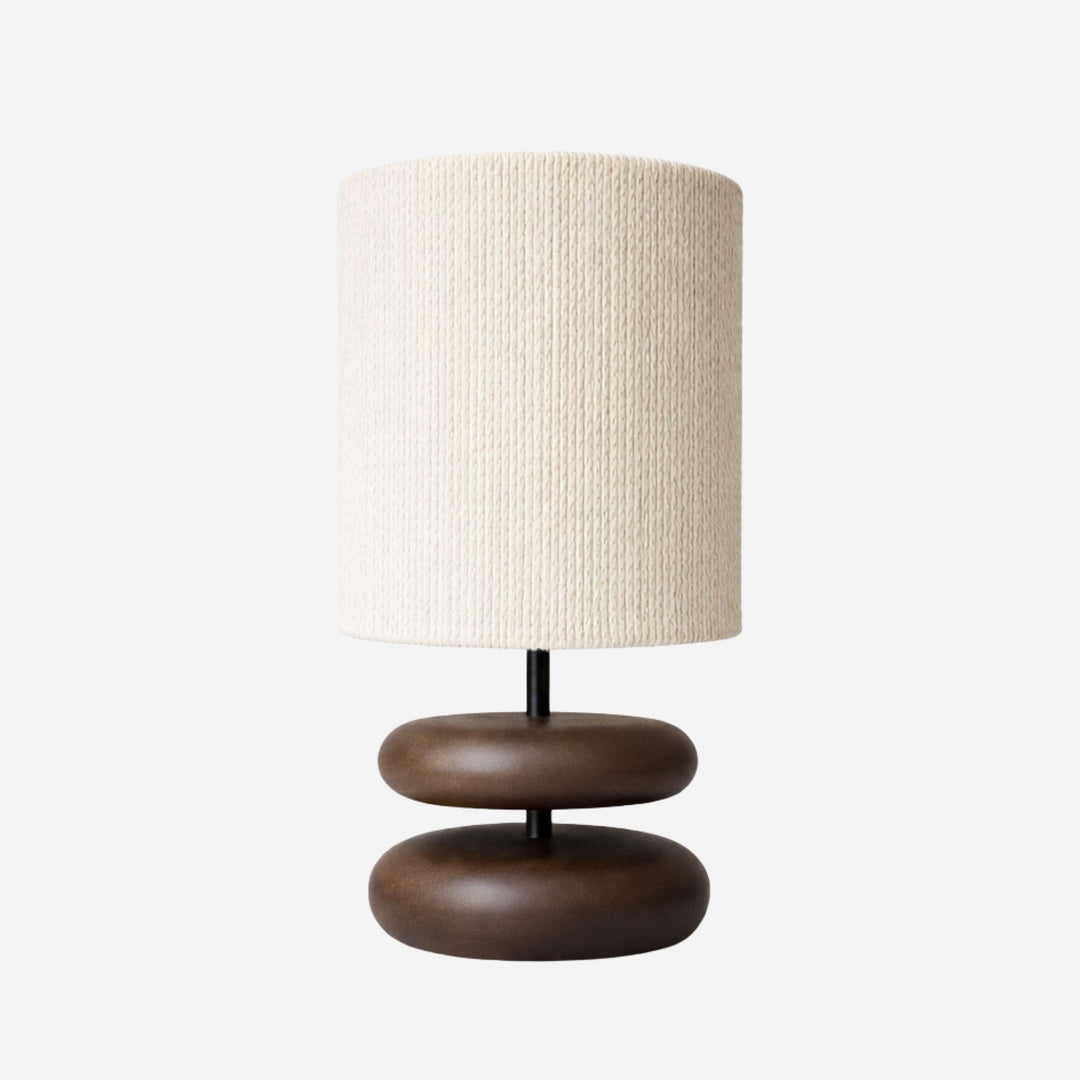 Bordslampa Oto i trä med ribbad textilskärm – stilren designbordslampa i varm 