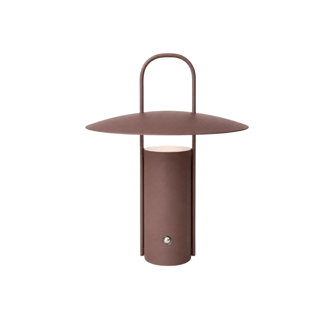 Bordslampa Porto i brun metall med integrerad LED och tidlös form