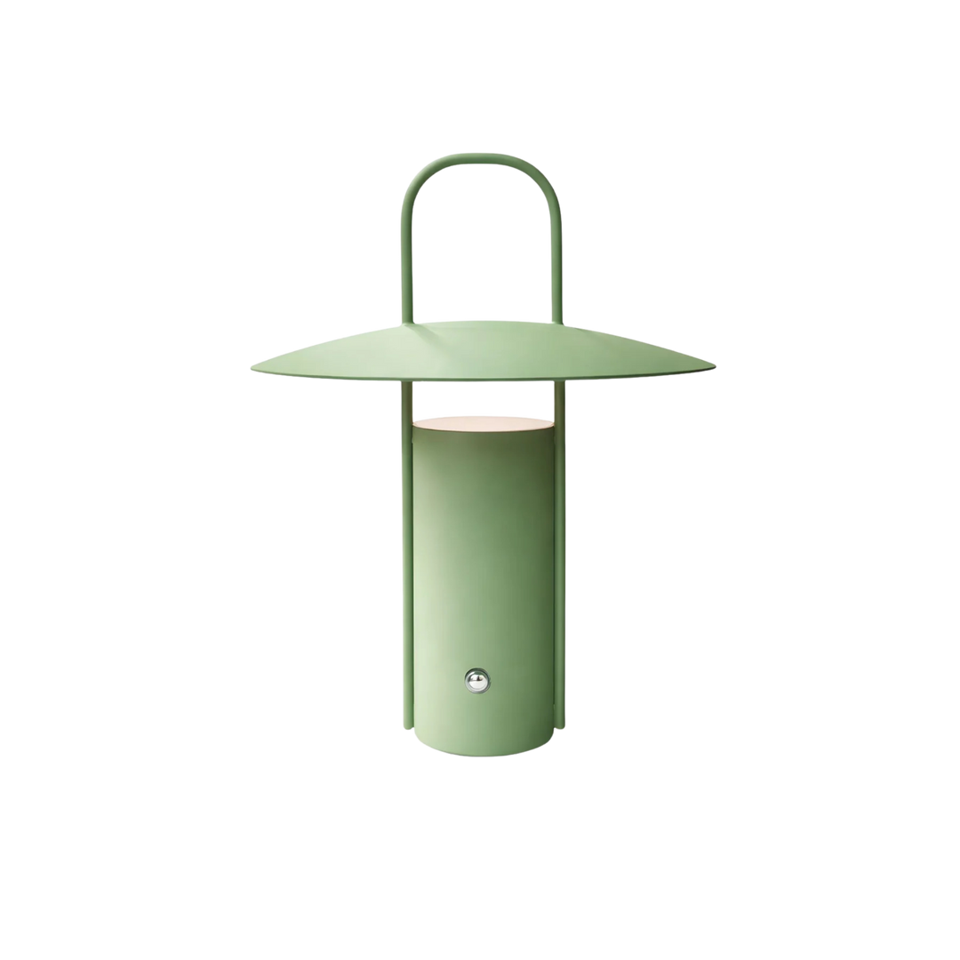 Bordslampa Porto i grön metall med integrerad LED och tidlös form