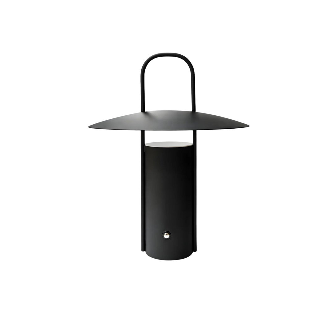 Bordslampa Porto i svart metall med integrerad LED och tidlös form