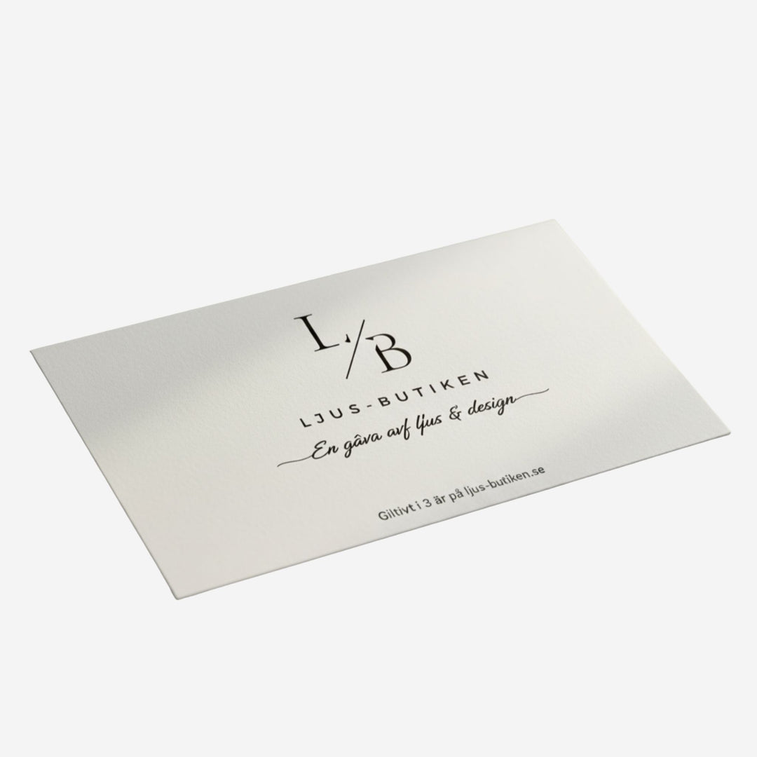 Presentkort från Ljus-butiken – en stilren gåva av ljus och design, giltigt i tre år