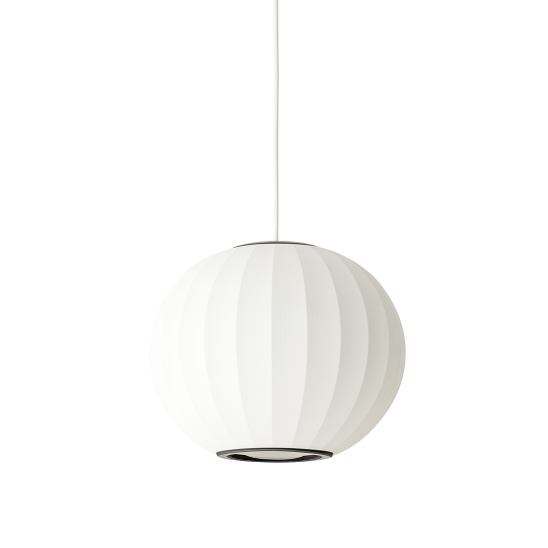 Taklampa Cacoon Boll i vitt med mjuk rund form och tidlös design – stilren pendellampa som ger ett behagligt, diffust ljus.
